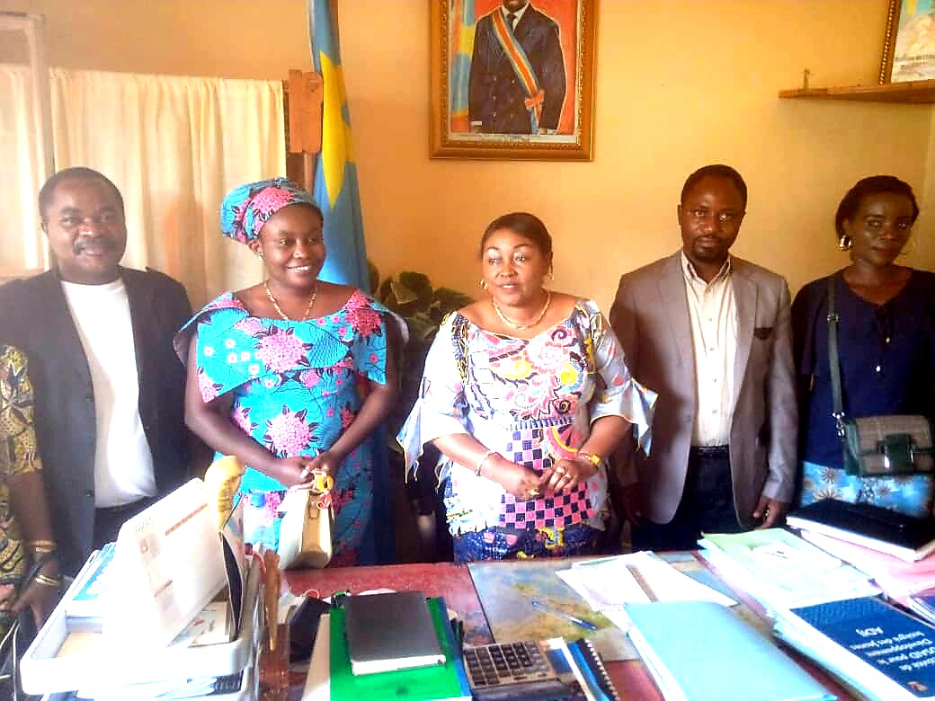 Bukavu: L’ONG Célébrons le courage de la femme rencontre la Ministre Provinciale en charge de l’éducation