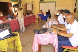 Lire la suite à propos de l’article Lutte contre les fausses informations et rumeurs sur la maladie à coronavirus : 20 Journalistes outillés à Kalemie, province du Tanganyika