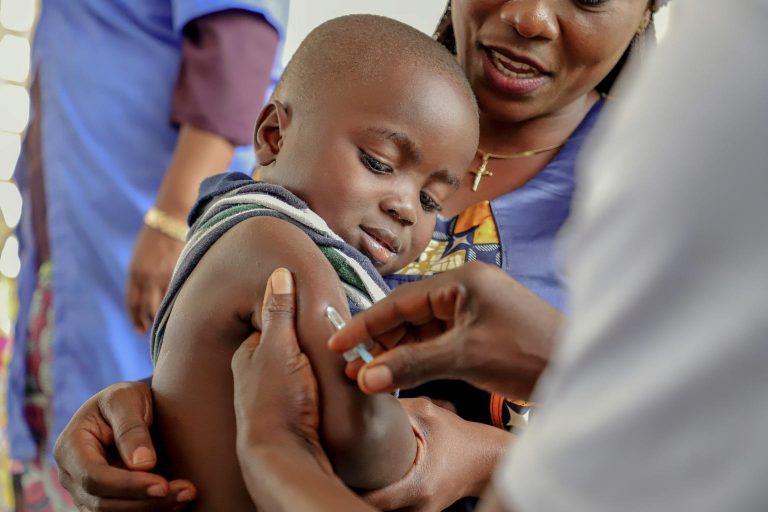 You are currently viewing Nord-Kivue : vaccination et vigilance pour lutter contre la poliomyélite et la tuberculose